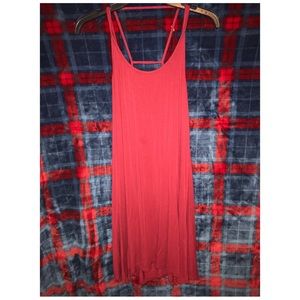 Super cute red dress! ❣️